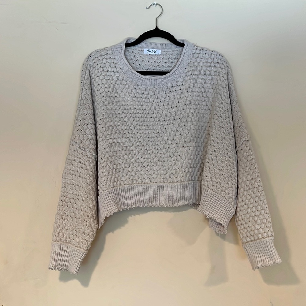 NWOT BULKY HIGH LOW SWEATER